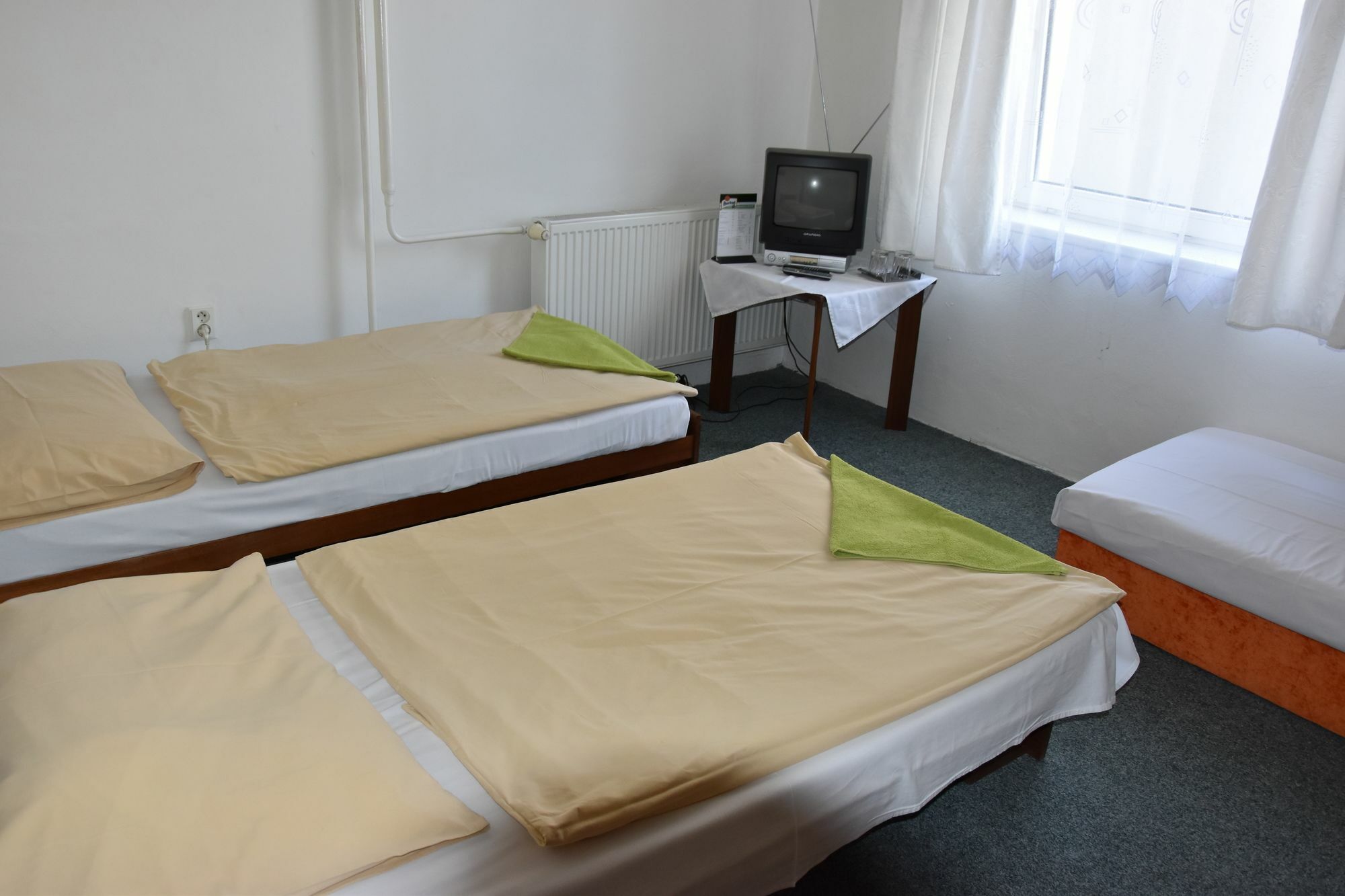 Hotel Alexander Prága Kültér fotó