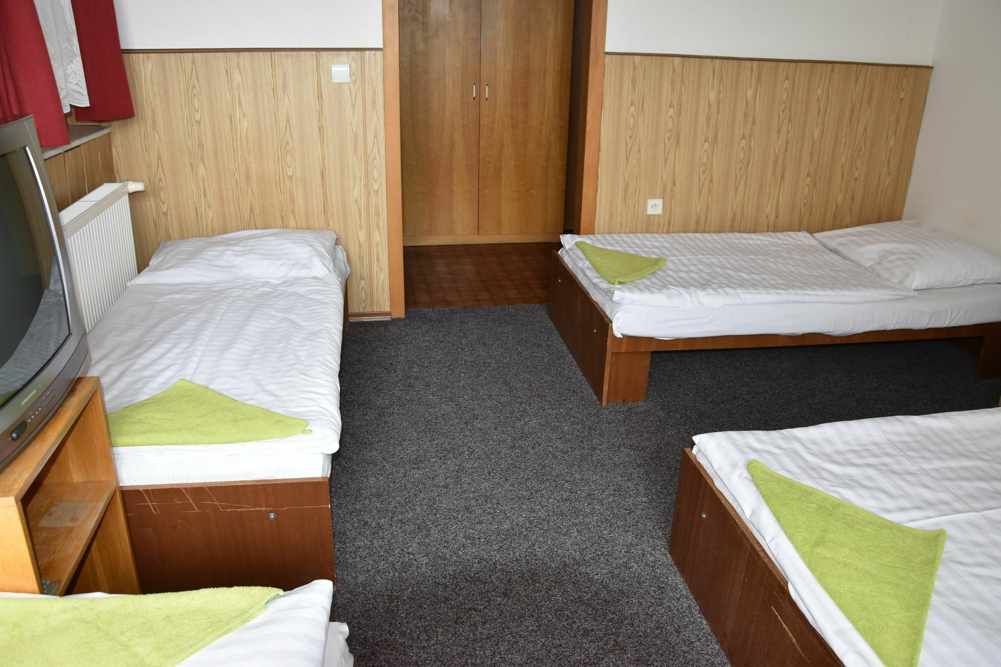 Hotel Alexander Prága Kültér fotó