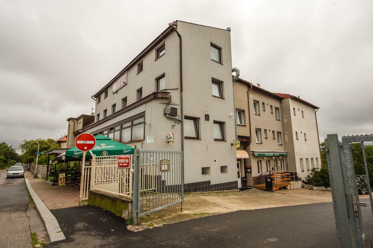 Hotel Alexander Prága Kültér fotó