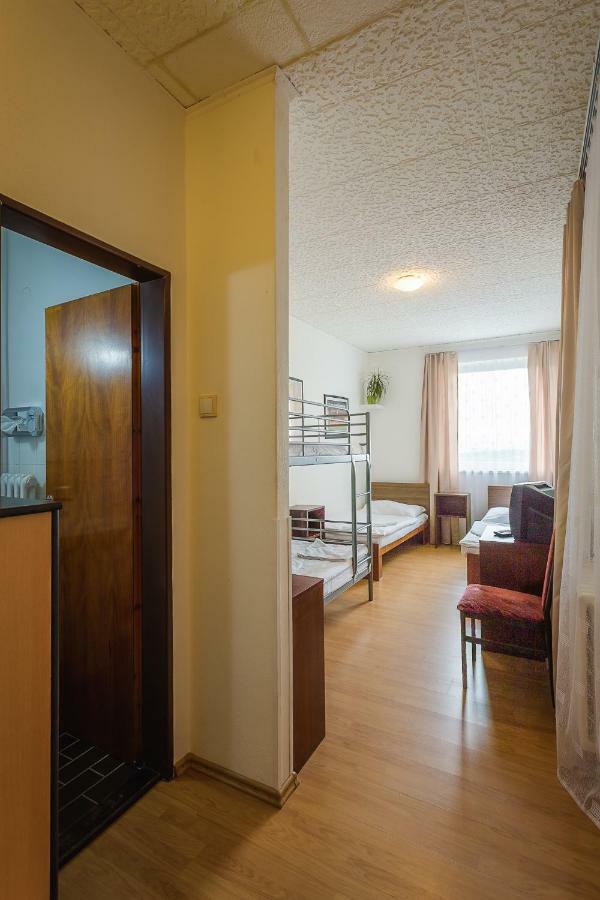 Hotel Alexander Prága Kültér fotó